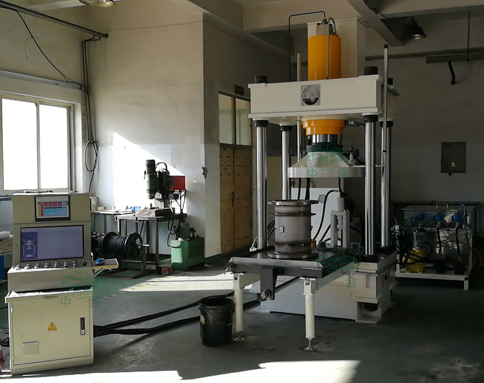 200噸液壓式打壓試驗機(jī)-四柱兩梁液壓機(jī)