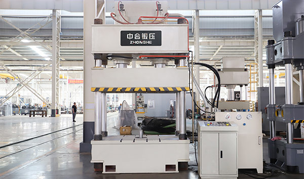 400噸四柱液壓機(jī)（單缸、雙缸）