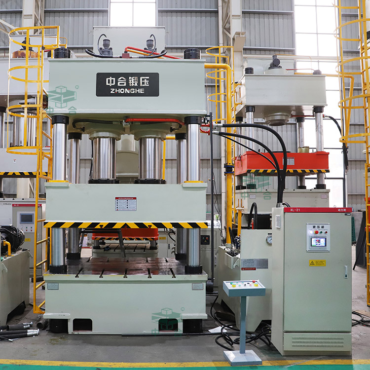 630噸三梁四柱液壓機(jī)