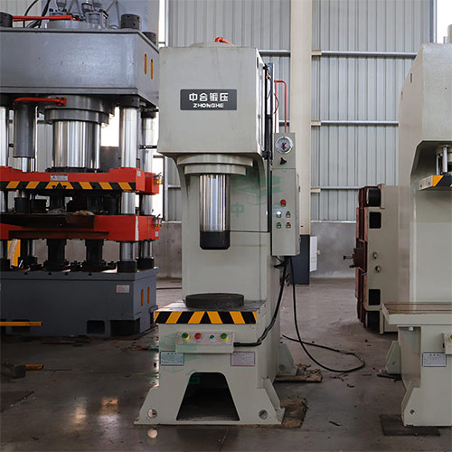 200噸單柱液壓機(jī)_單臂液壓機(jī)