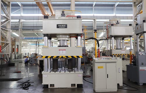 國標315噸四柱液壓機自重多少噸？