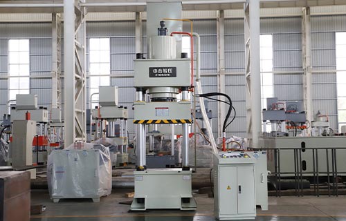 怎樣選購四柱液壓機(jī)？分享專業(yè)建議