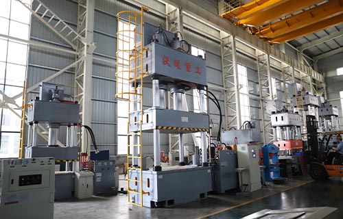 中合500噸三梁四柱液壓機(jī)的質(zhì)量如何？